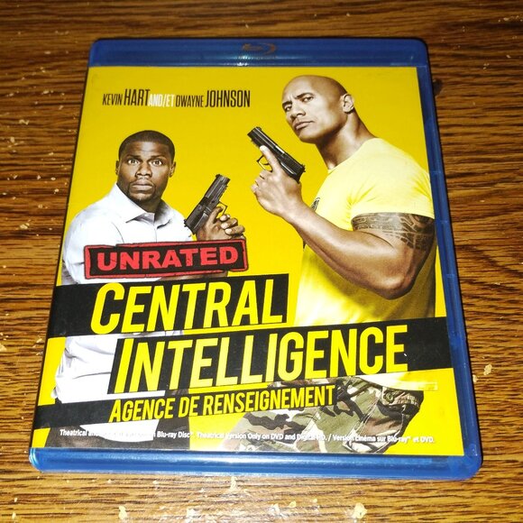 Central Intelligence (Blu-ray / DVD, 2016) Kevin Hart Dwayne Johnson - Picture 1 of 3